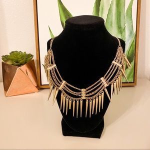 ✨Gold Spiked Necklace✨